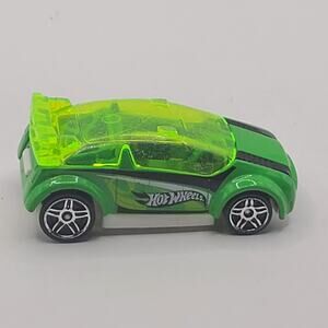 2015 Hot Wheels Super Gnat Diecast Car Toy Green Yellow